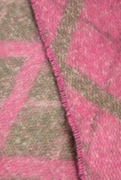James Lakeland Diamond Pink Scarf