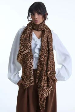 James Lakeland Leopard Brown Scarf
