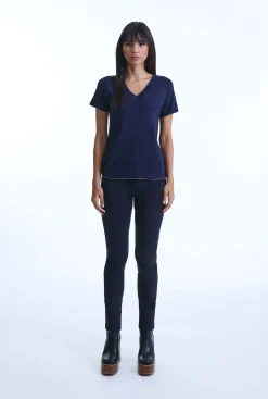 James Lakeland V-neck Navy T-shirt