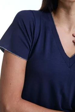 James Lakeland V-neck Navy T-shirt